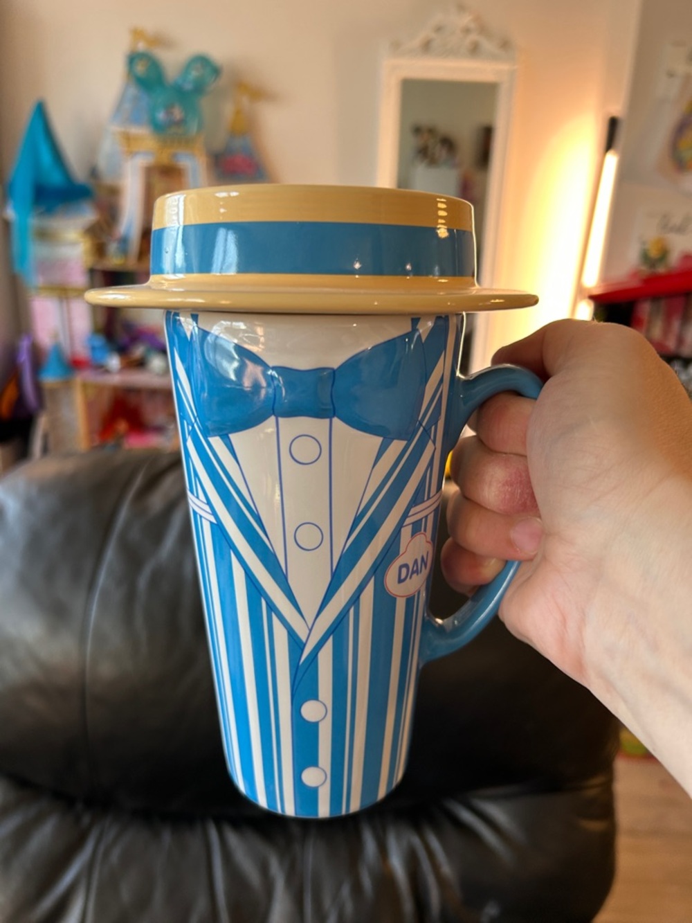 Disney Dapper Dan’s ceramic mug NWT